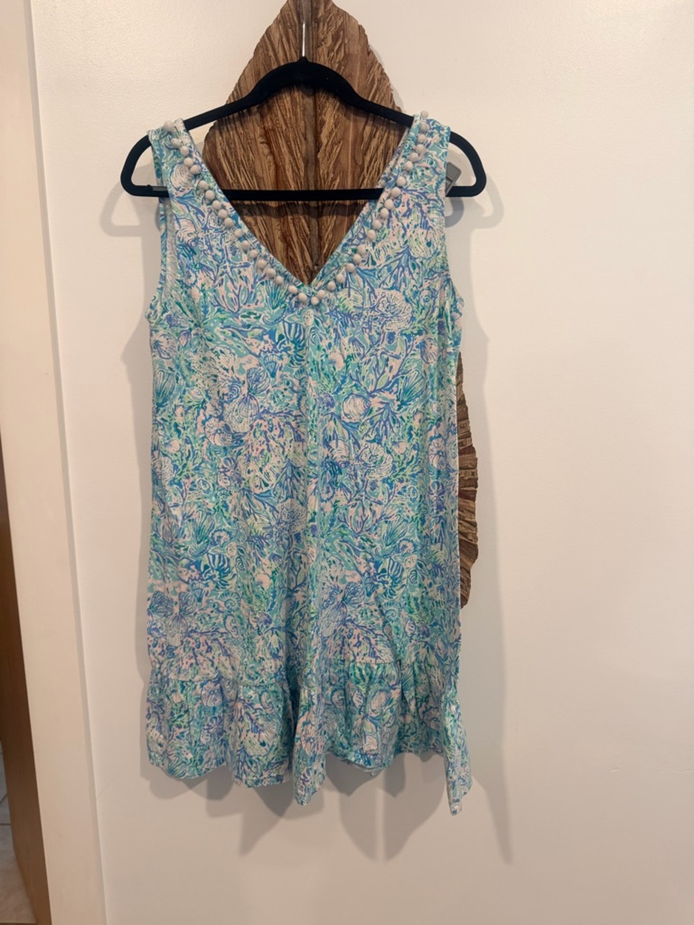 Lilly Pulitzer Blue and Aqua Pom-Trim Floral V-Neck Dress Size Medium